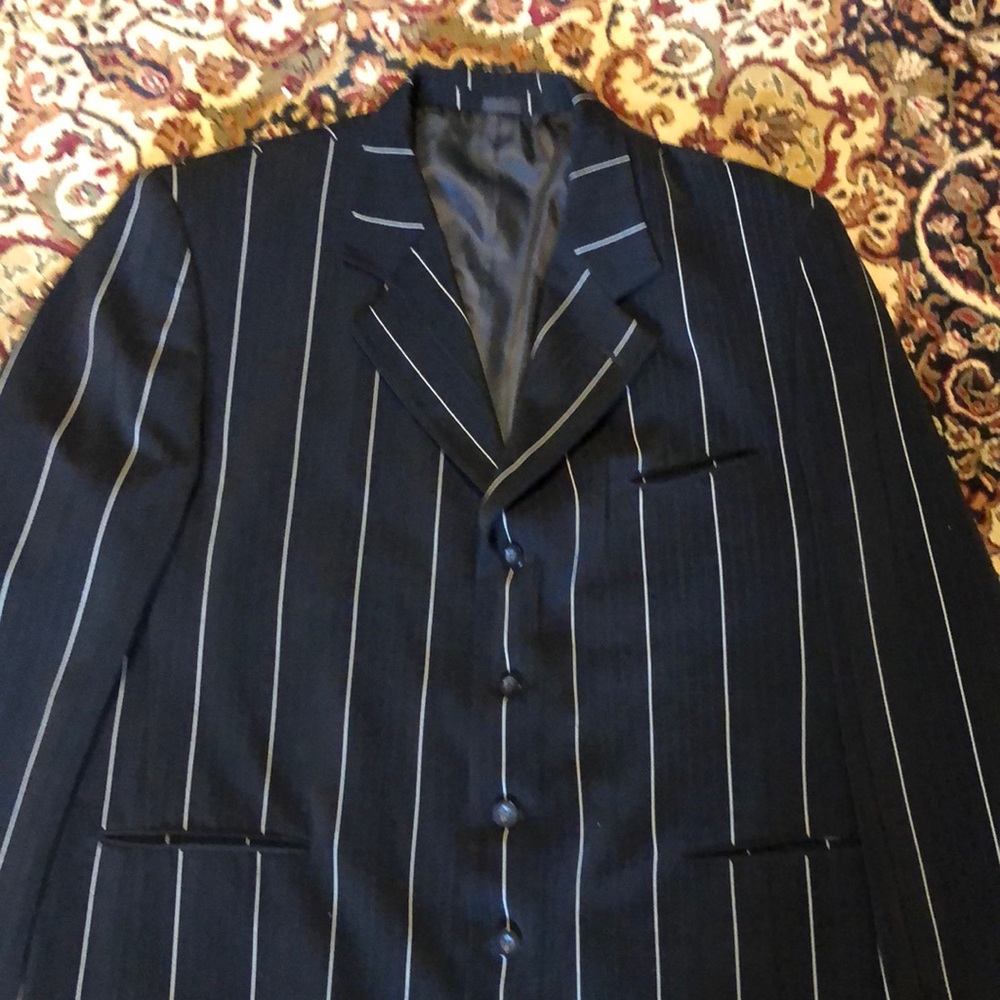 Classic Black Pinstripe Men's Falcone suit - Picture 2 of 10